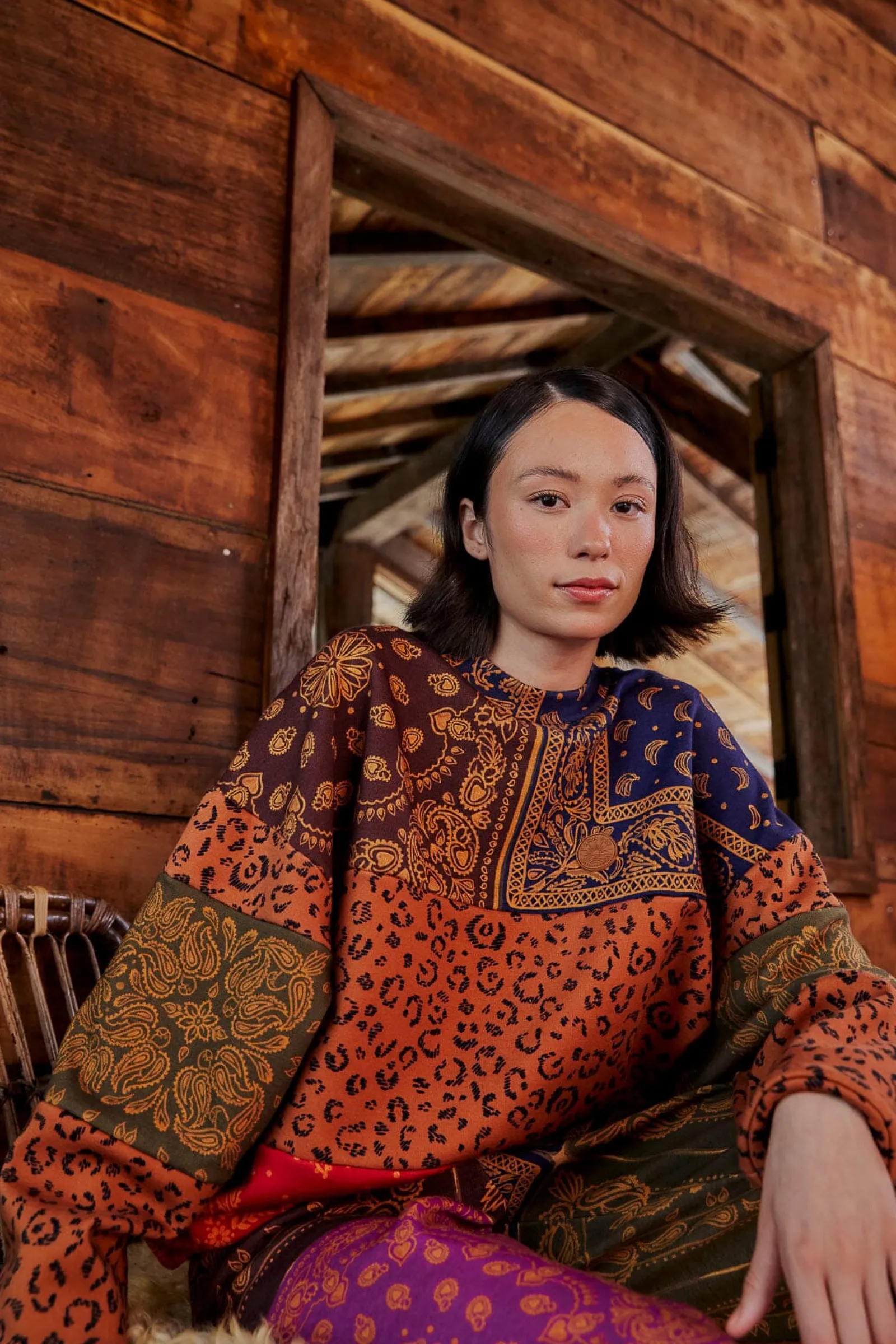 BANDANA DREAM MIXED LEOPARD TEXTURE SWEATSHIRT