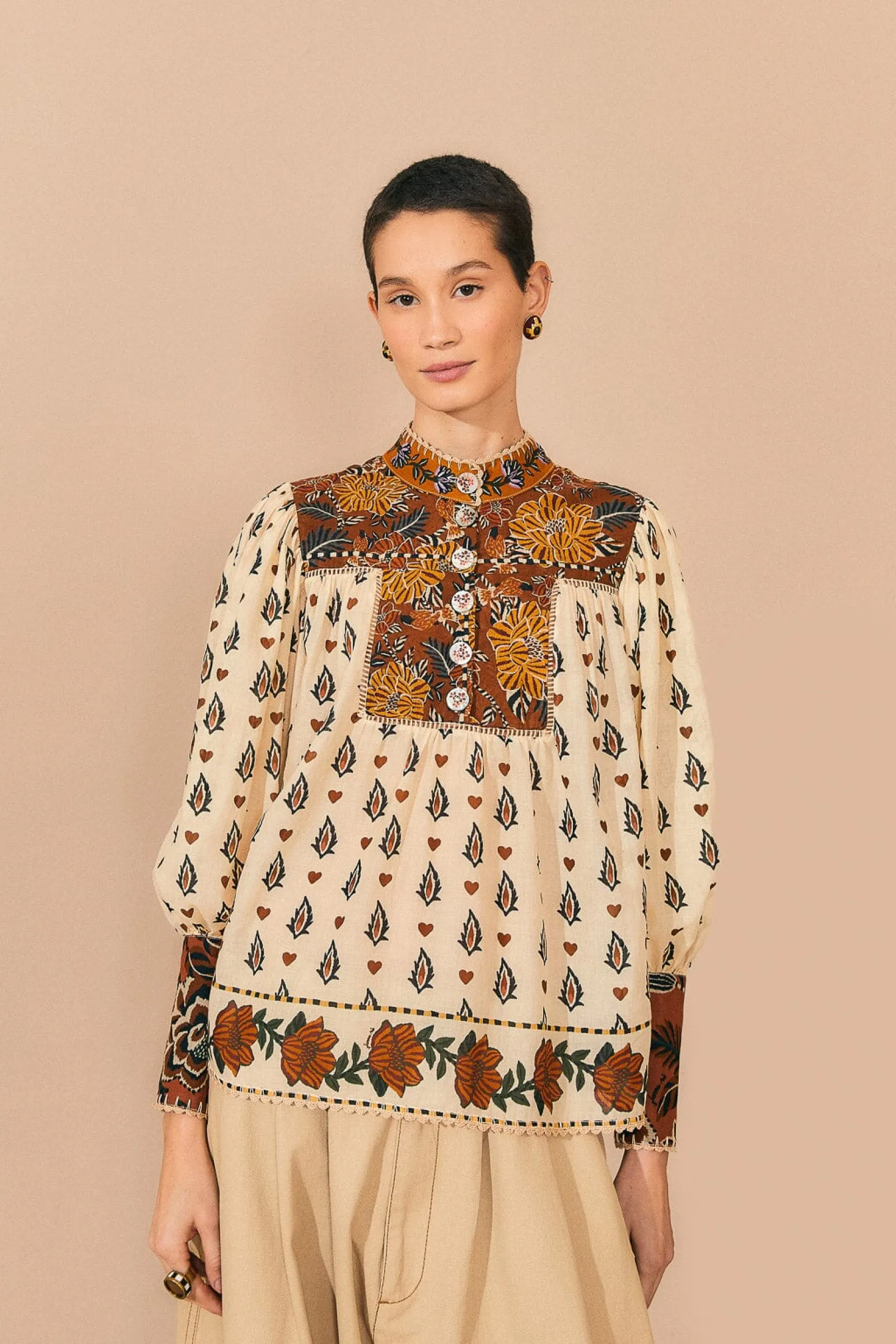  BEIGE AINIKA FLORAL LONG SLEEVE BLOUSE