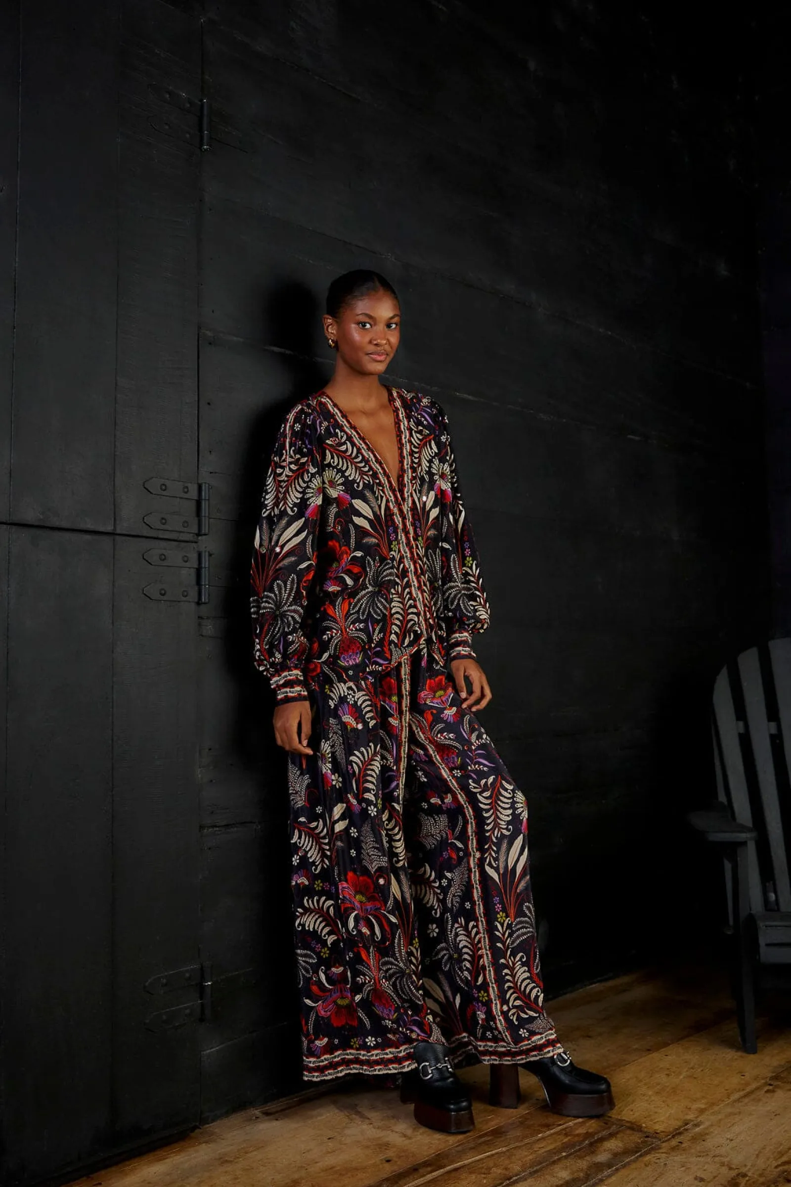  BLACK CLASSIC GARDEN MIRROR TRIM PANTS