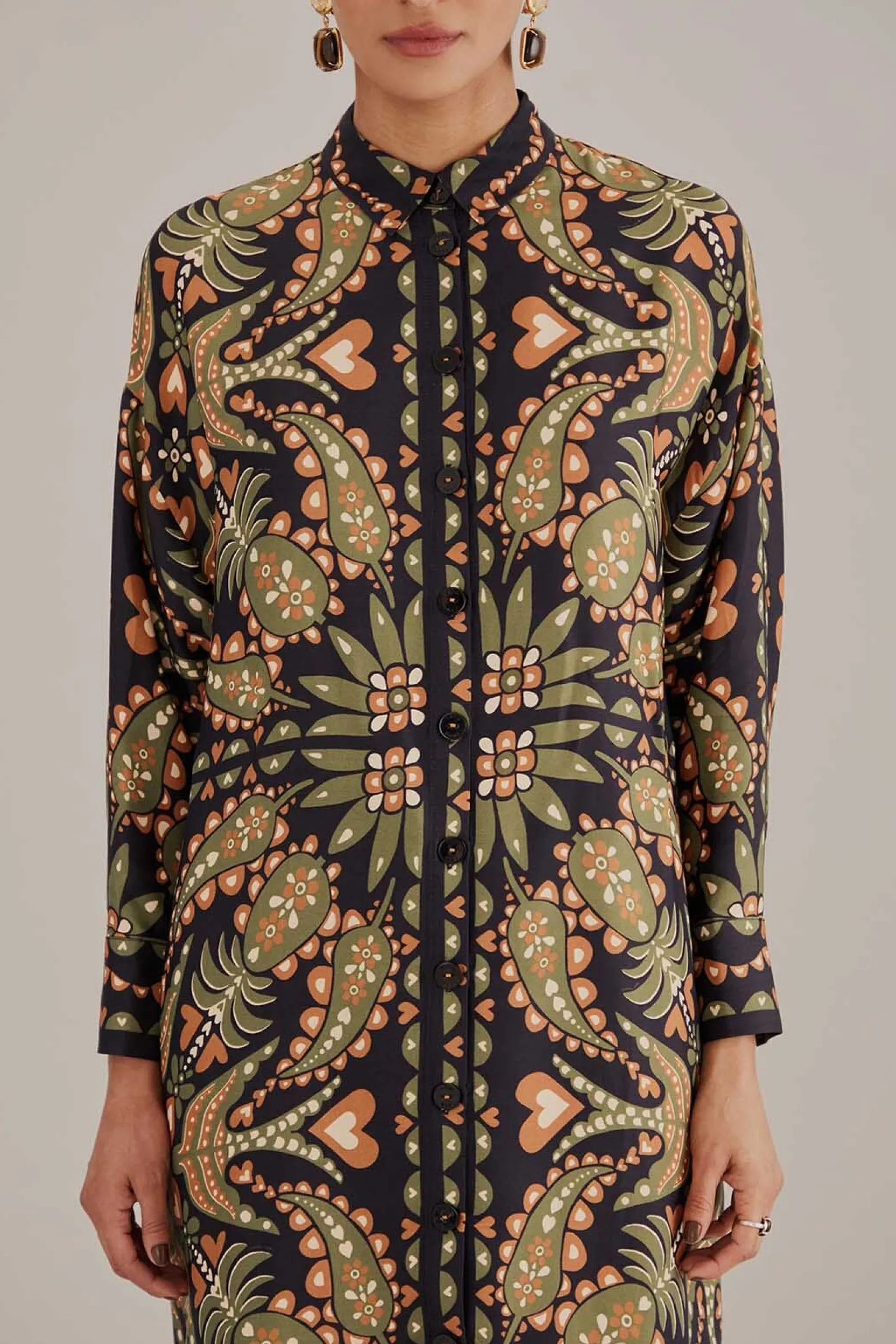 BLACK MARTINA SCARF MAXI CHEMISE