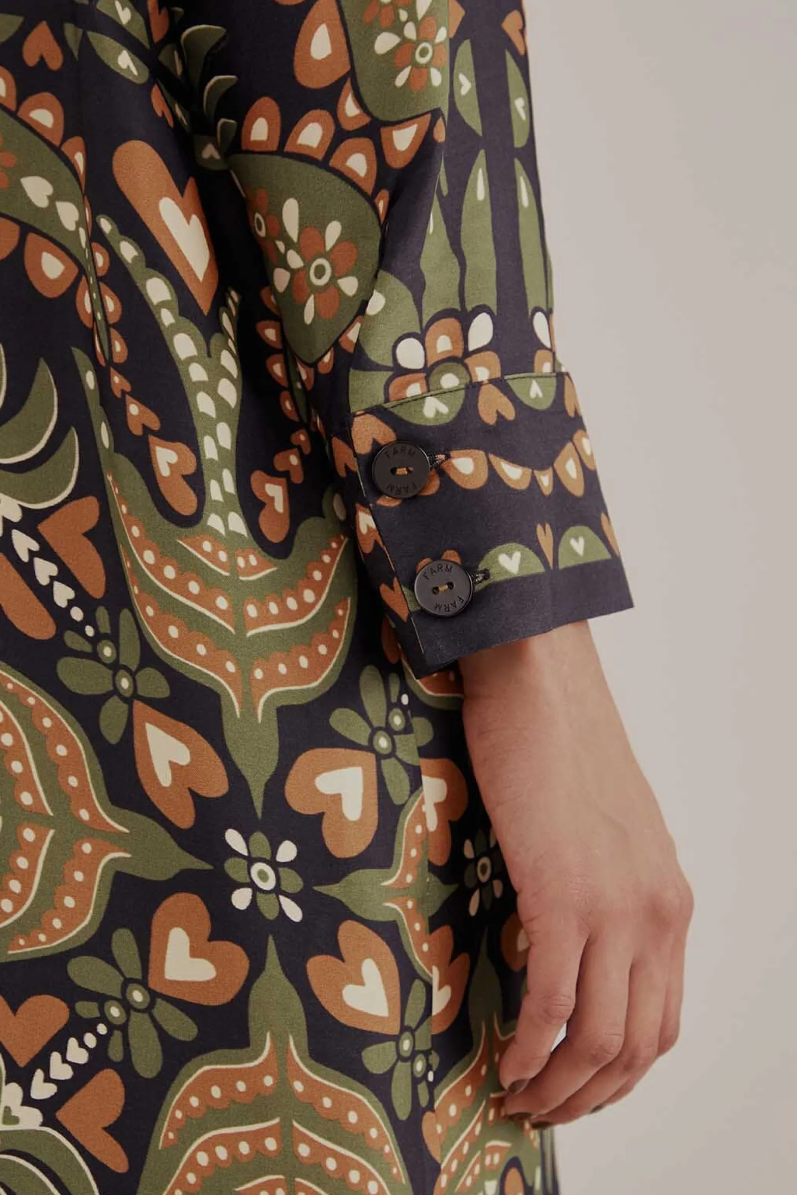 BLACK MARTINA SCARF MAXI CHEMISE