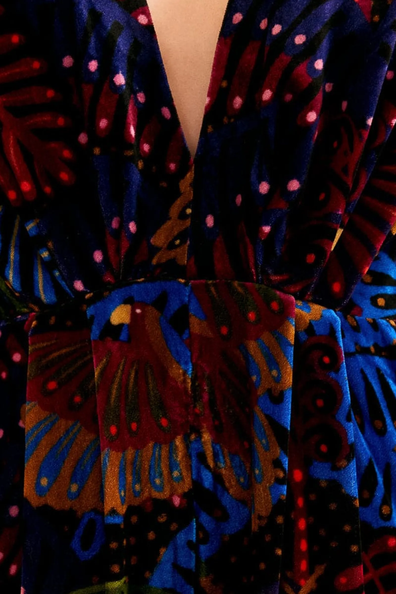 BLACK MIDNIGHT ISLAND V NECK VELVET JUMPSUIT