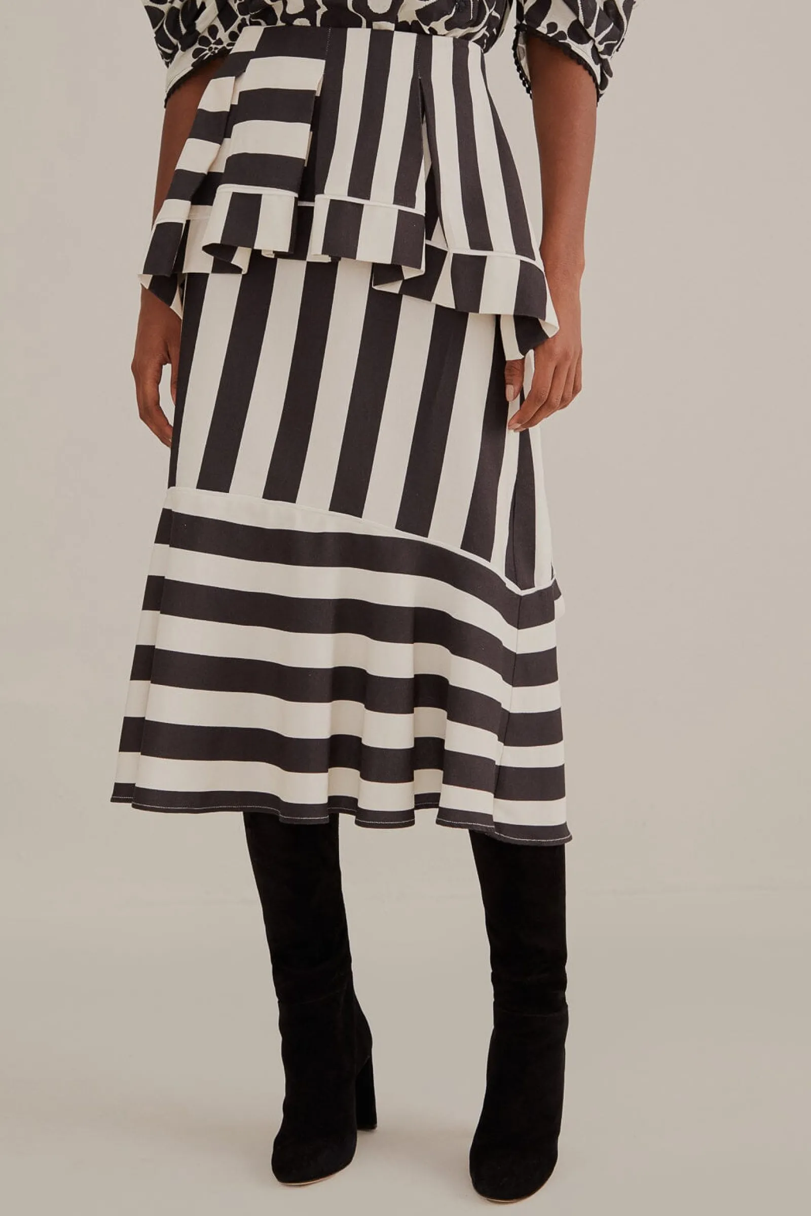 BLACK MIXED STRIPES MIDI SKIRT