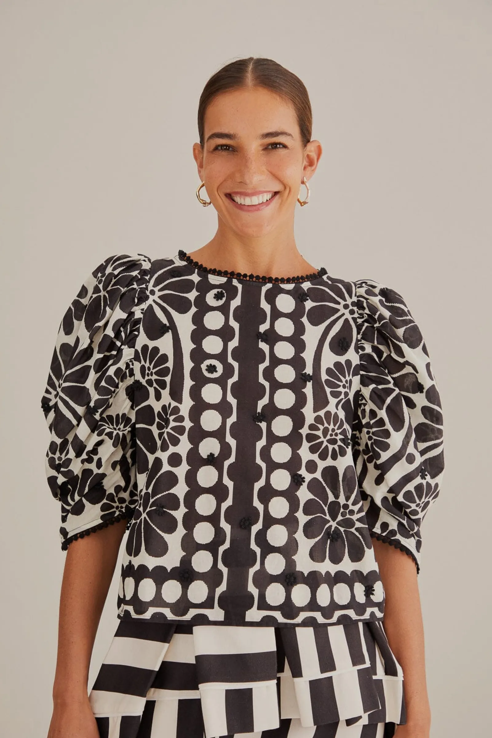  BLACK PALERMO PUFF SLEEVE BLOUSE