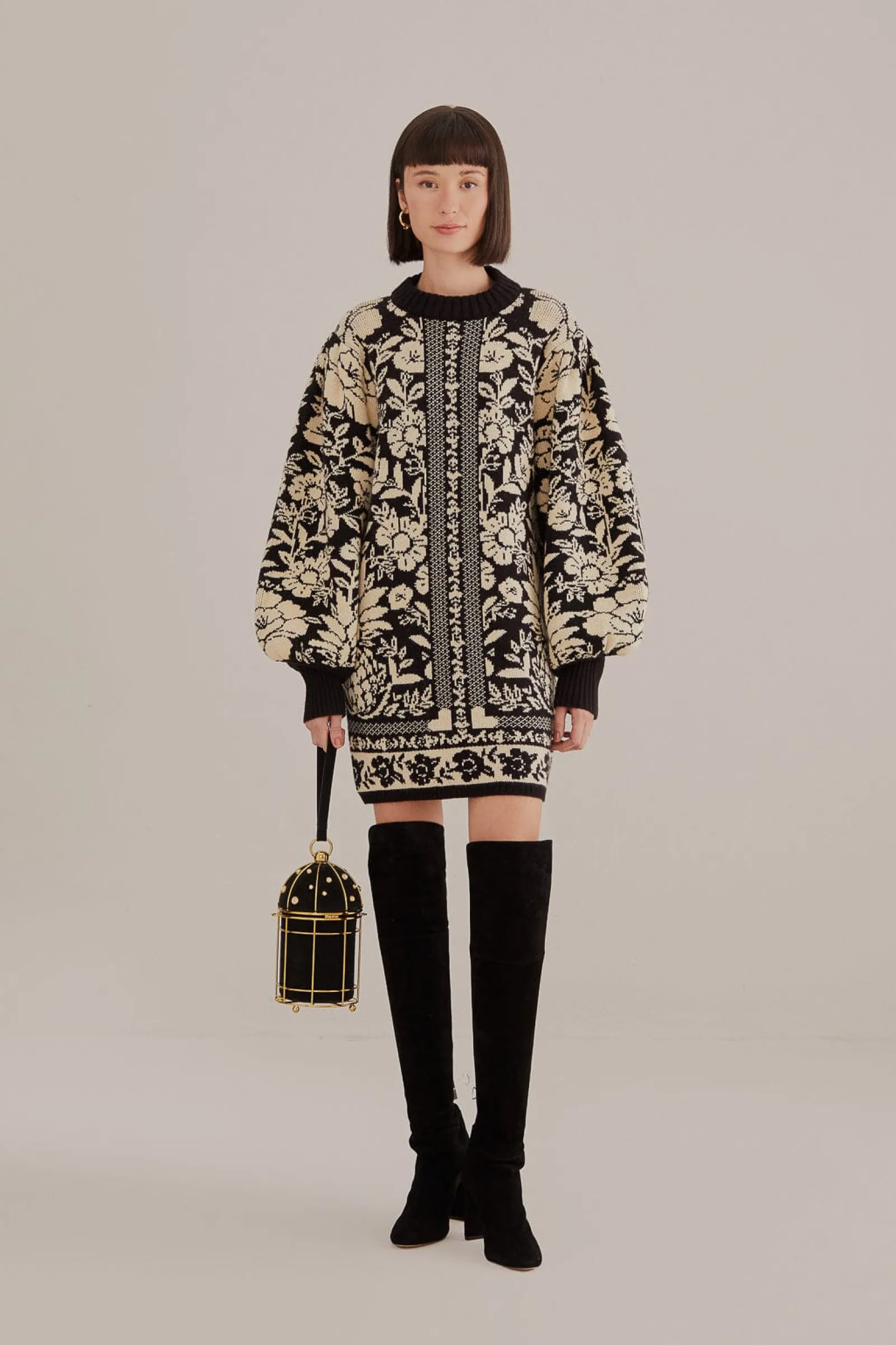  BLACK PINEAPPLE GARDEN MINI SWEATER DRESS