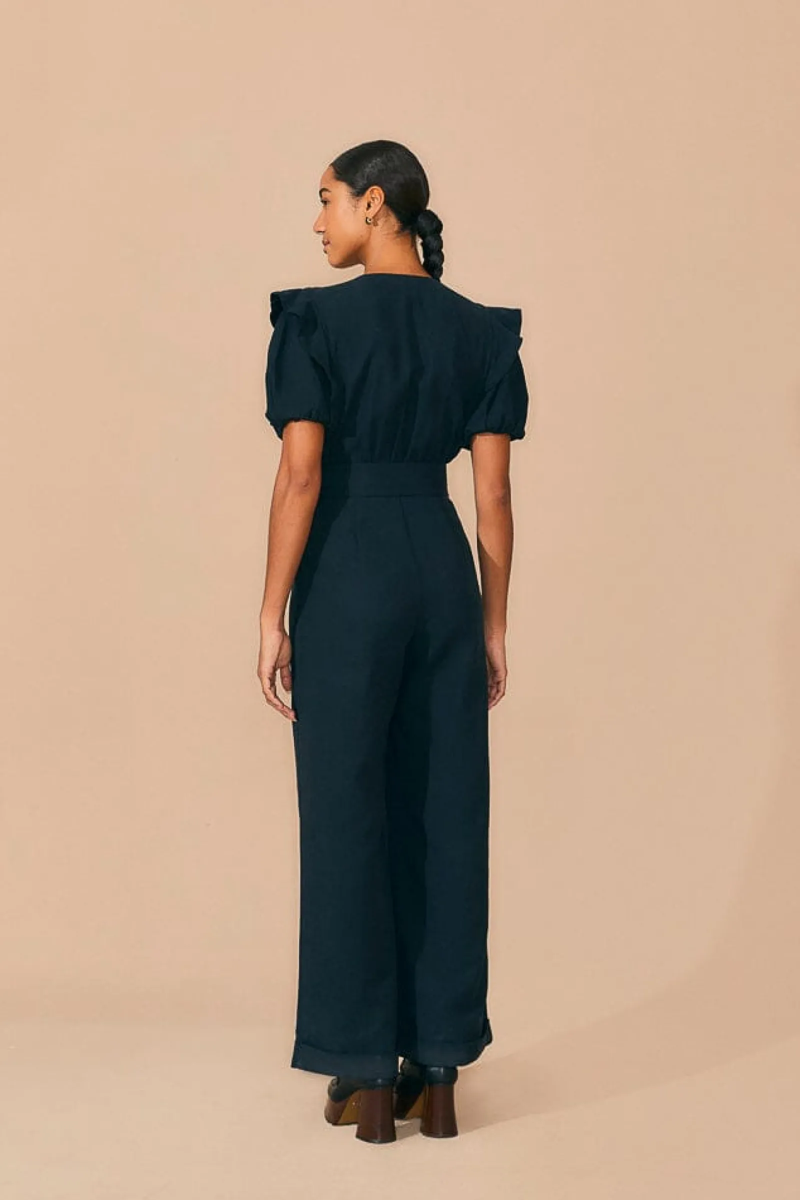 BLACK PLEATED SHORT SLEEVE JUMPSUIT