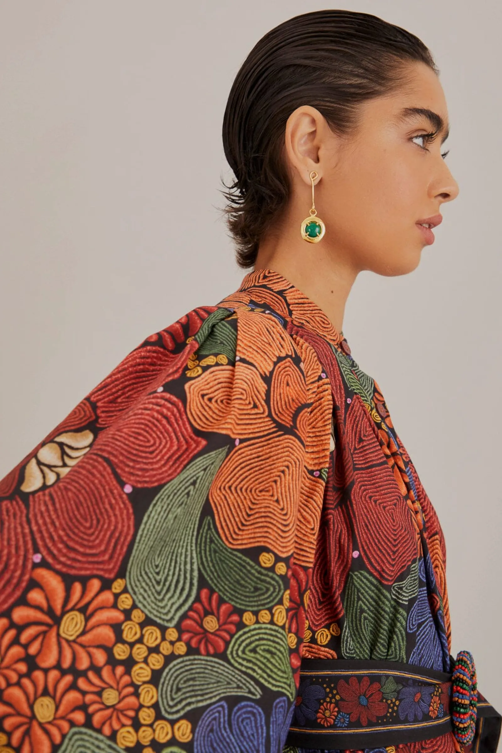 BLACK STITCHED FLOWERS LONG SLEEVE MINI DRESS