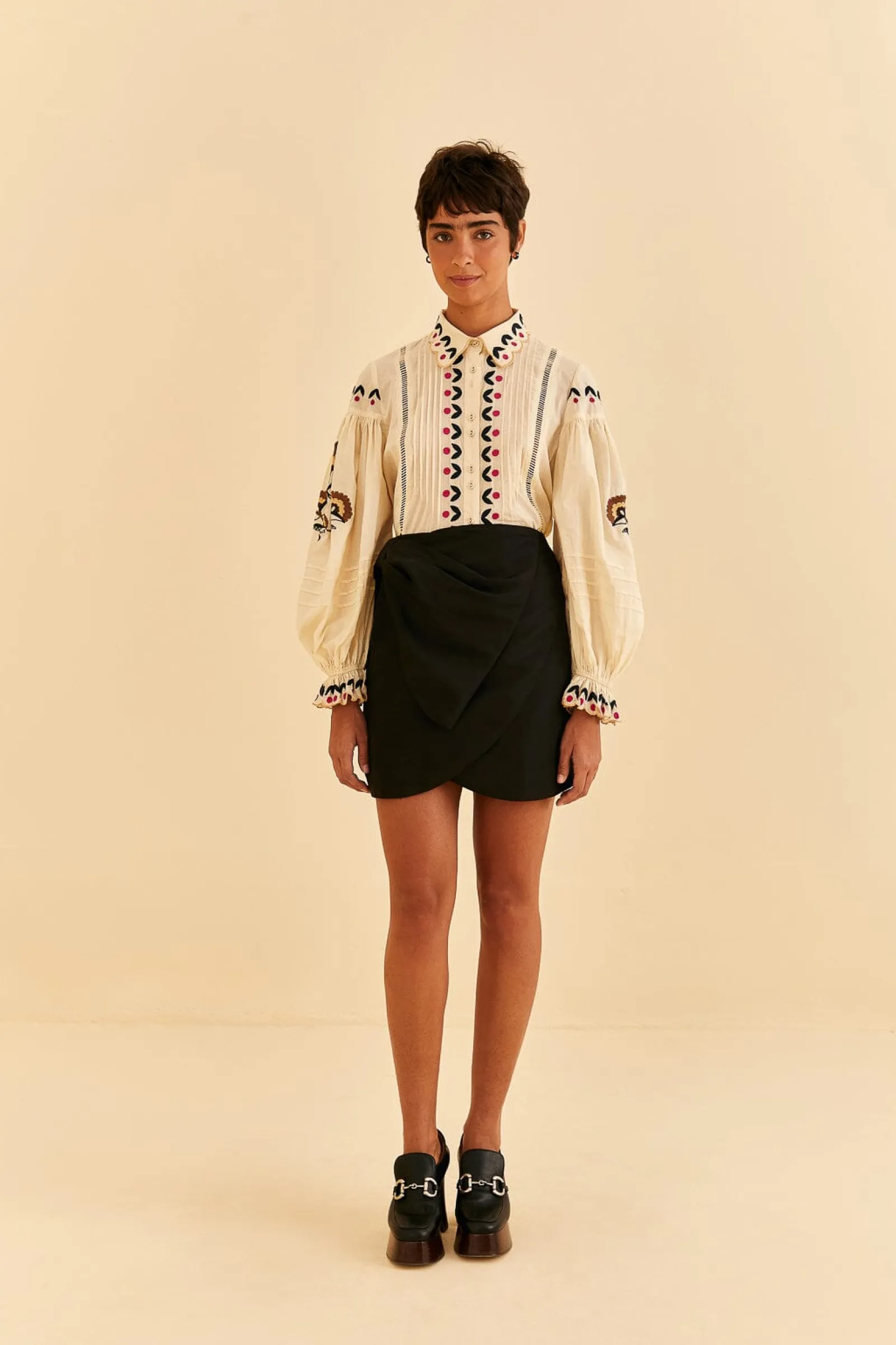 BLACK TAFFETA MINI SKIRT