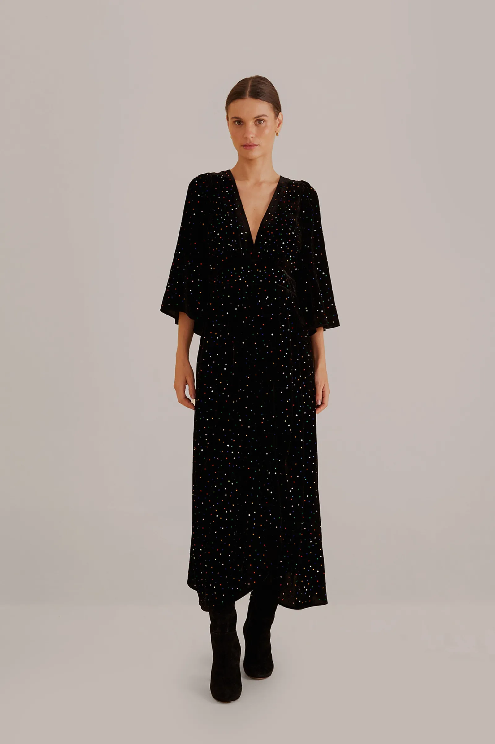  BLACK VELVET  SHORT SLEEVE MIDI DRESS