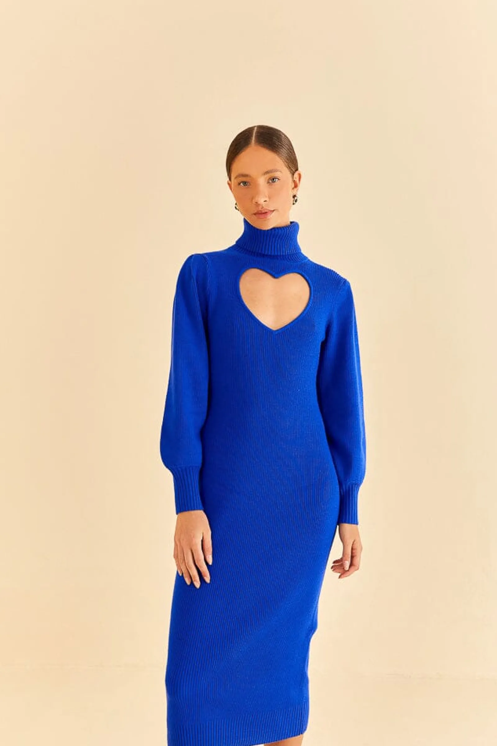 BLUE HEART NECKLINE KNIT DRESS