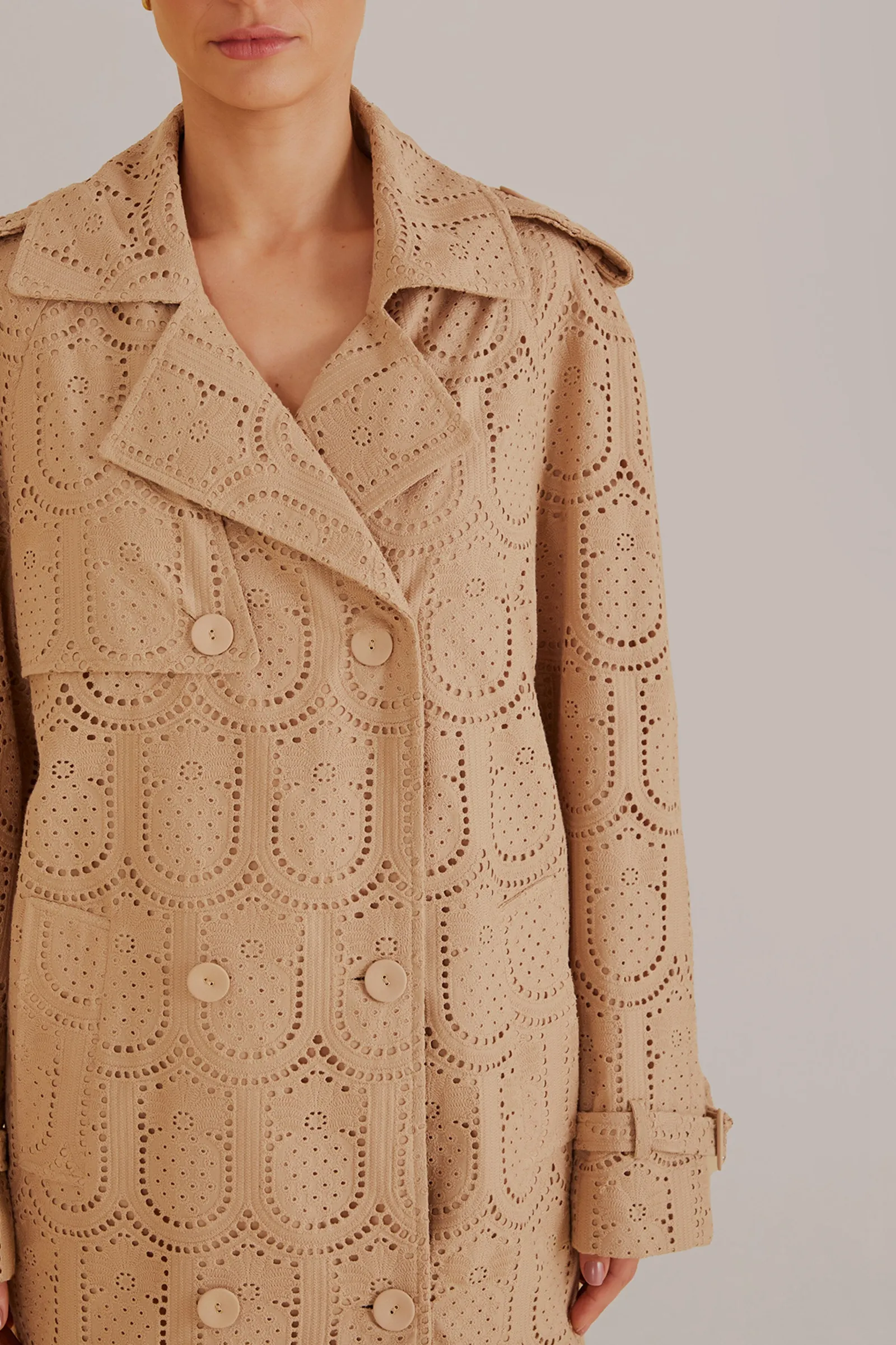 KHAKI PINEAPPLE COTTON EYELET TRENCH COAT