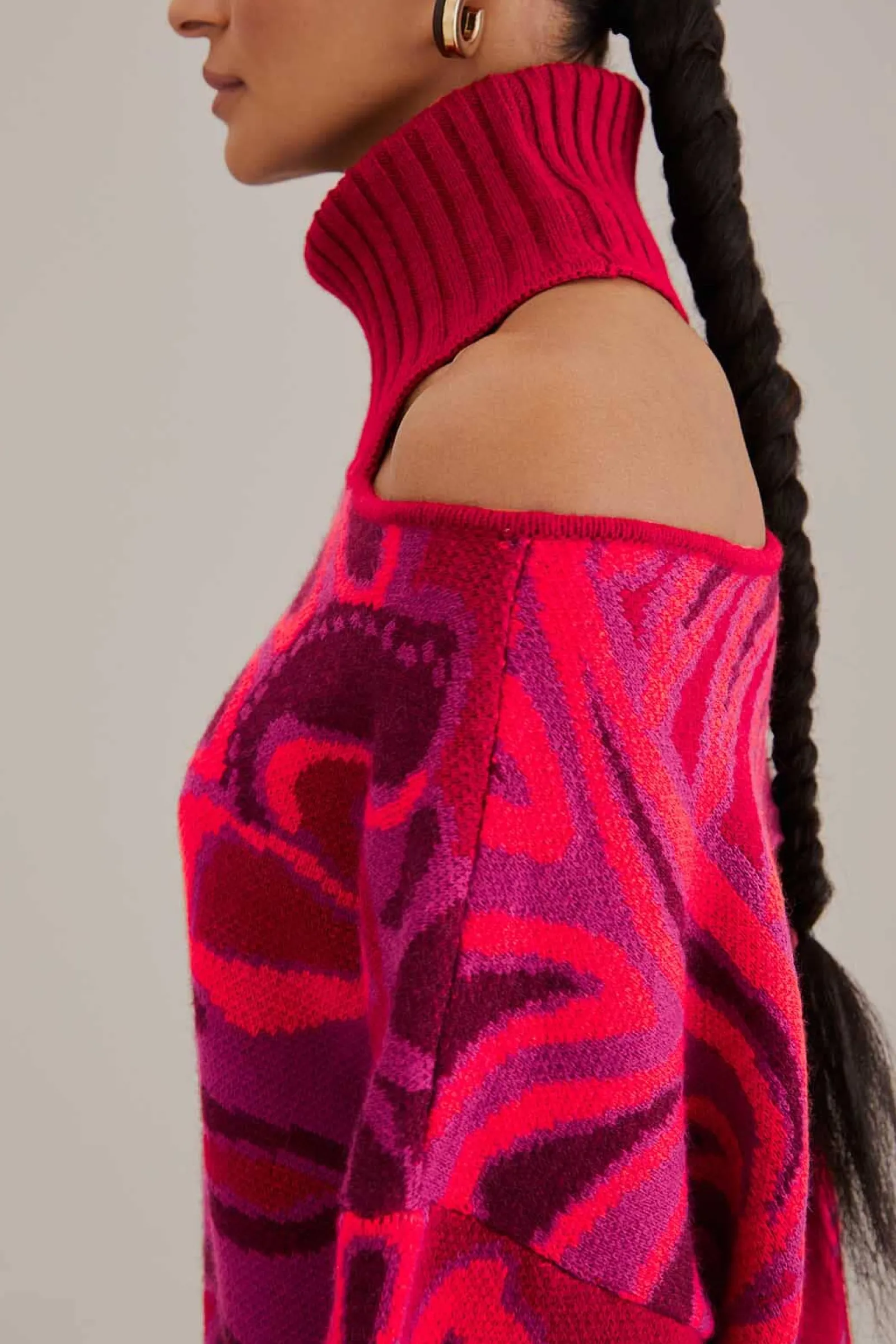 PINK BOLD FLORAL KNIT SWEATER