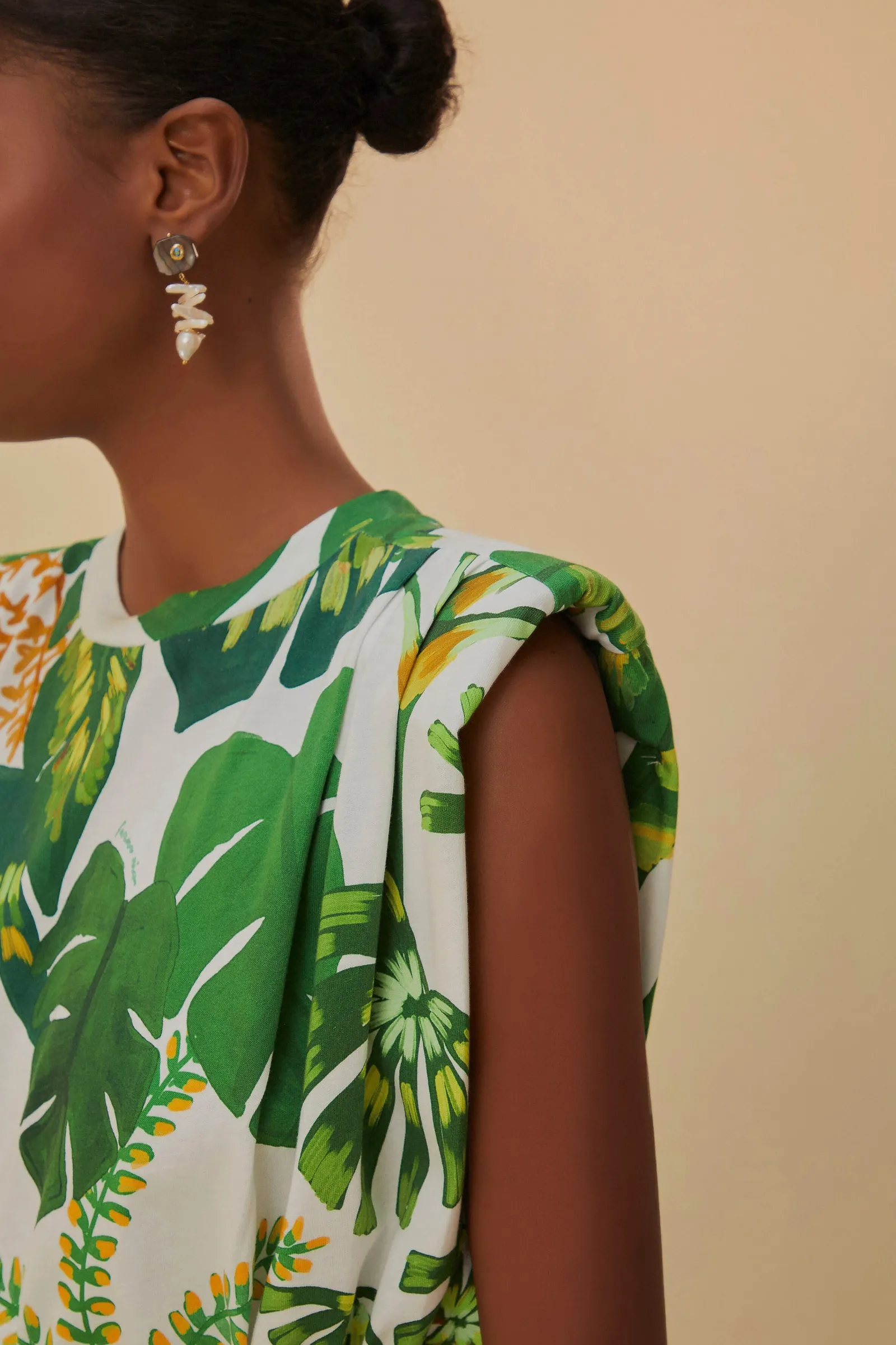 TROPICAL FOREST OFF-WHITE T-SHIRT DRESS