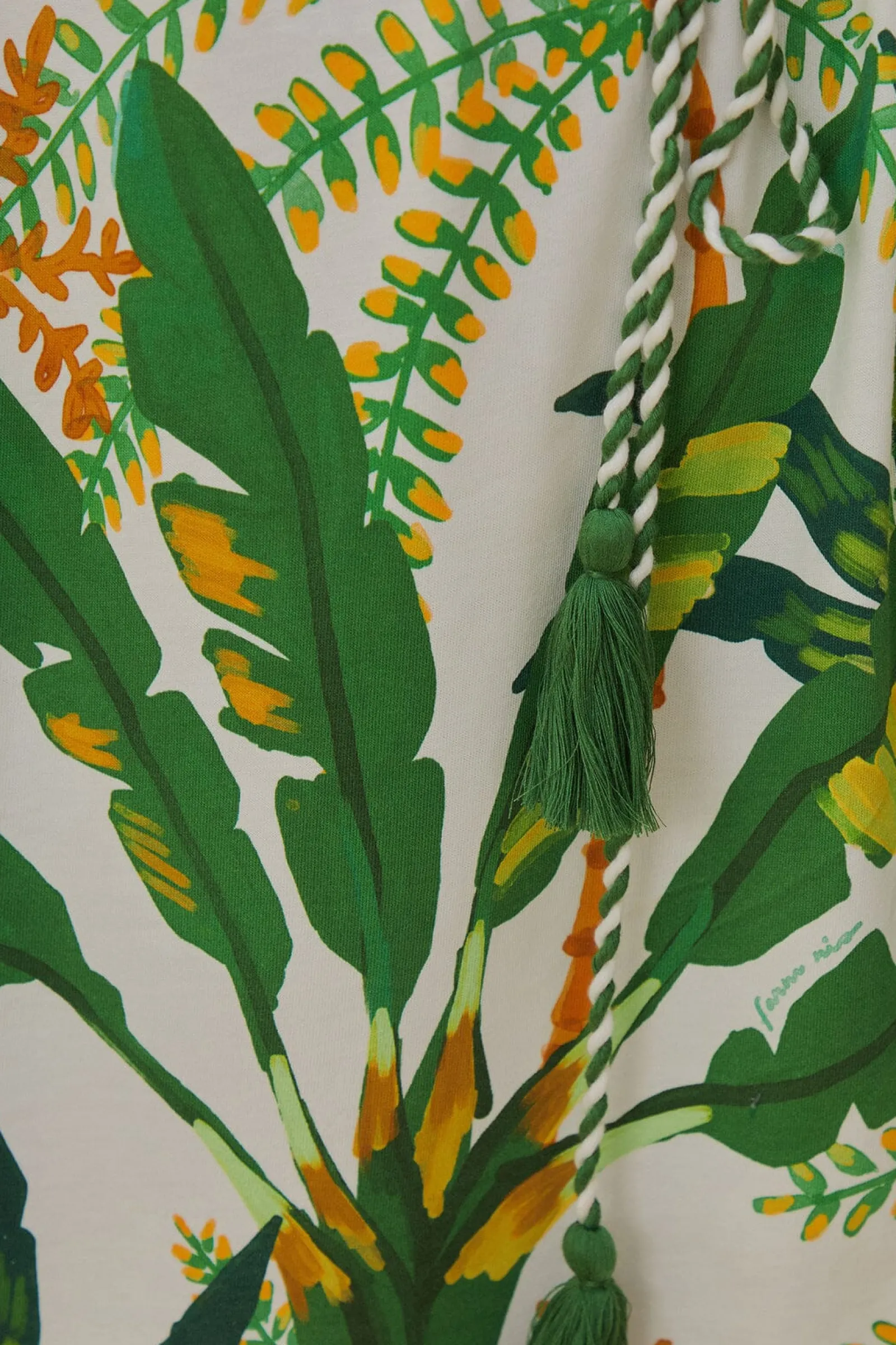 TROPICAL FOREST OFF-WHITE T-SHIRT DRESS